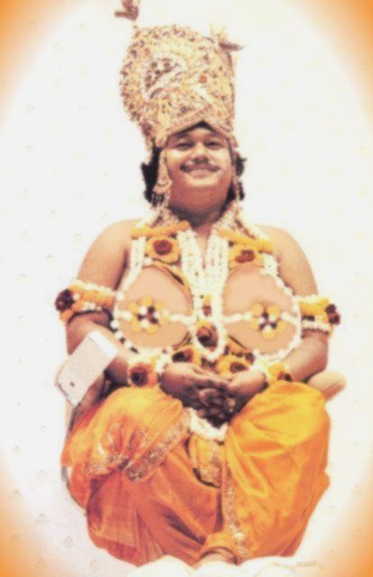 maharaji_mala_boob.jpg 34.4K